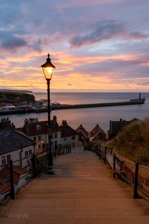 Frasers Of Whitby Exterior foto